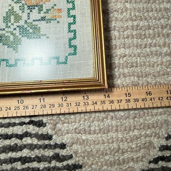 Vintage Framed Cross Stitch Sampler Friendship Poem Floral Roses Gold Frame 1977 - Picture 11 of 12